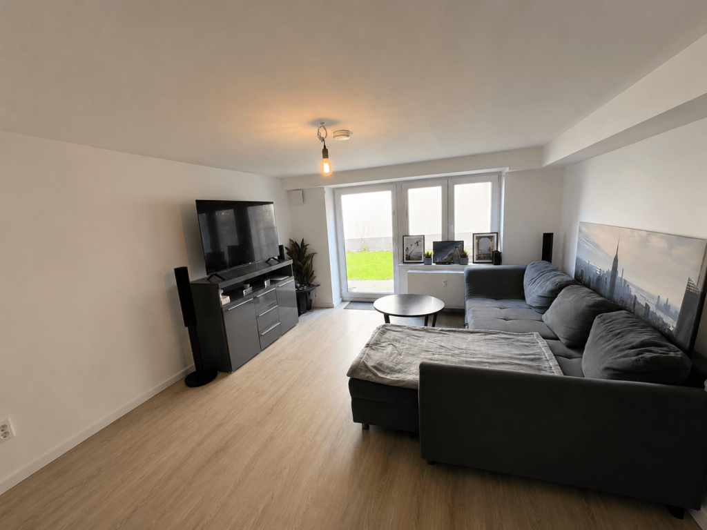 Immobilienangebot - Much - Wohnung - Moderne, energetisch sanierte Wohnung mit Garten, Sauna und zusätzlichem Nutzbereich
