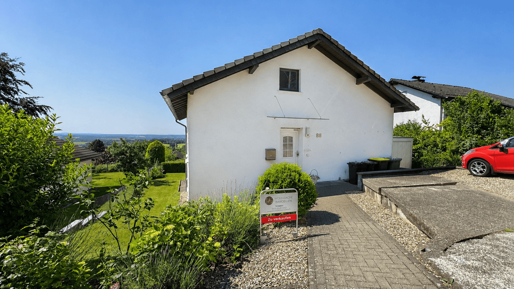 Immobilienangebot - Much - Haus - Fernblick inklusive – gepflegtes Einfamilienhaus mit Garten und zusätzlichem Grundstück