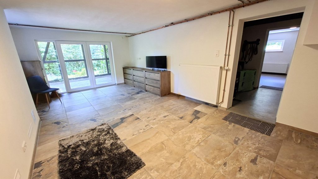 Immobilienangebot - Much - Haus - Naturnahes Wohnen – Einfamilienhaus mit Kamin, Wintergarten und traumhaftem Garten