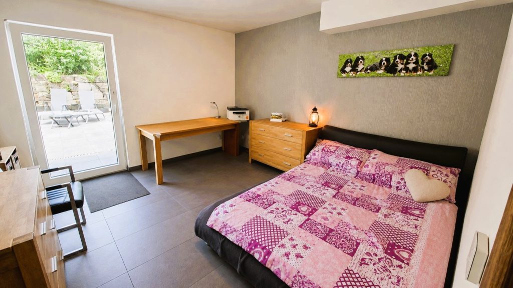 Immobilienangebot - Much - Haus - Naturnahes Wohnen – Einfamilienhaus mit Kamin, Wintergarten und traumhaftem Garten