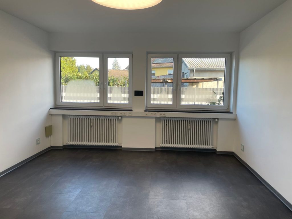 Immobilienangebot - Lohmar - Alle - Attraktive Gewerbeeinheit in Lohmar-Wahlscheid mit durchdachter Raumaufteilung!