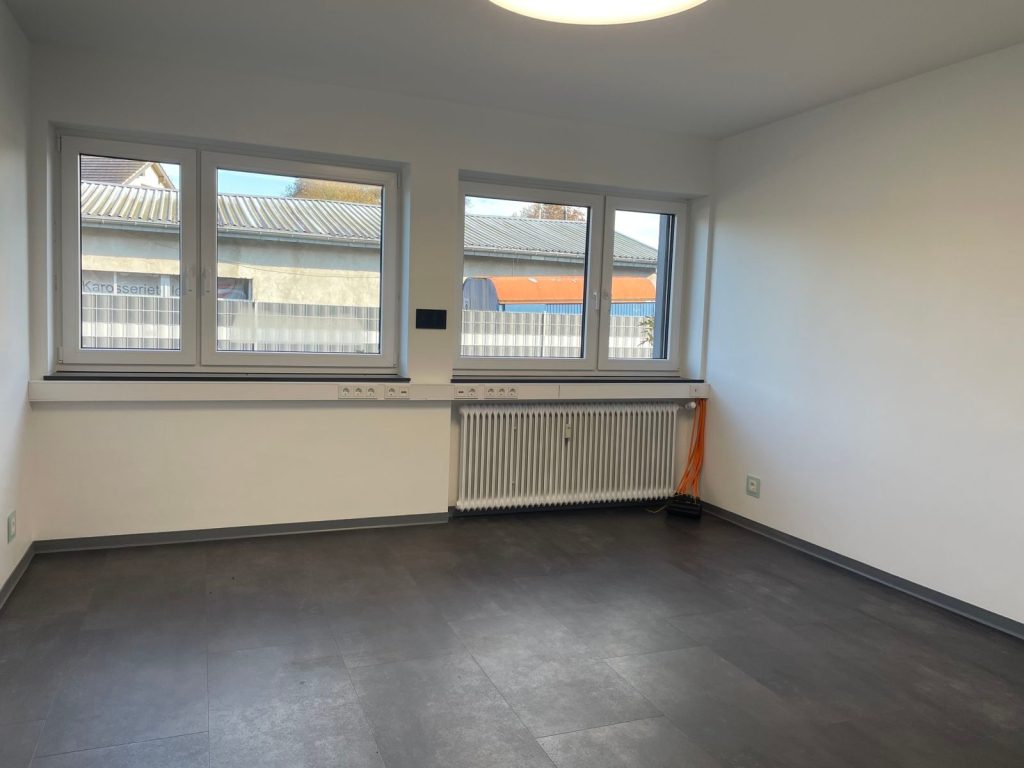 Immobilienangebot - Lohmar - Alle - Attraktive Gewerbeeinheit in Lohmar-Wahlscheid mit durchdachter Raumaufteilung!