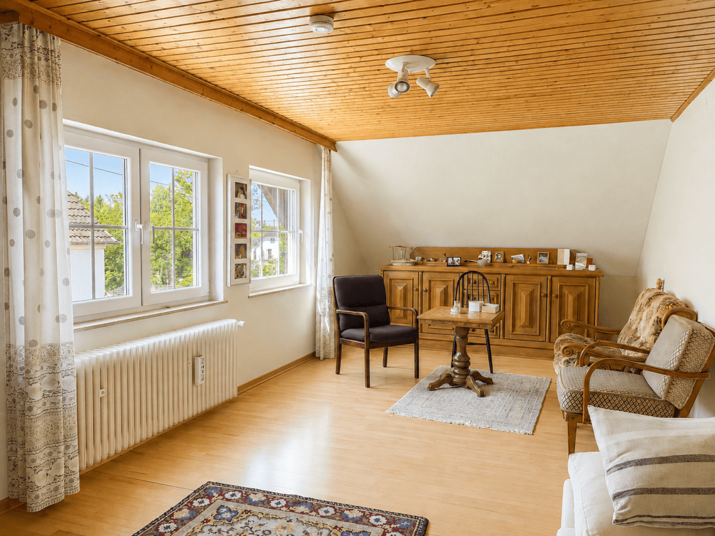 Immobilienangebot - Weyerbusch - Haus - Zuhause im Westerwald – großzügiges Einfamilienhaus mit Garten und Garage
