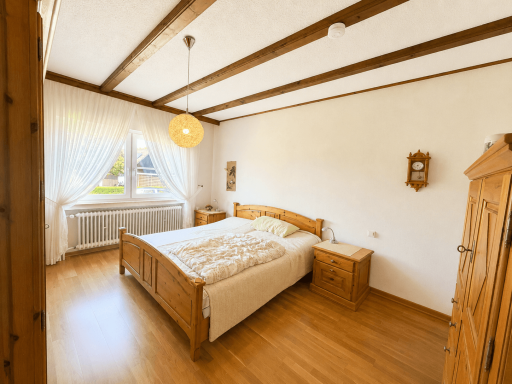 Immobilienangebot - Weyerbusch - Haus - Zuhause im Westerwald – großzügiges Einfamilienhaus mit Garten und Garage