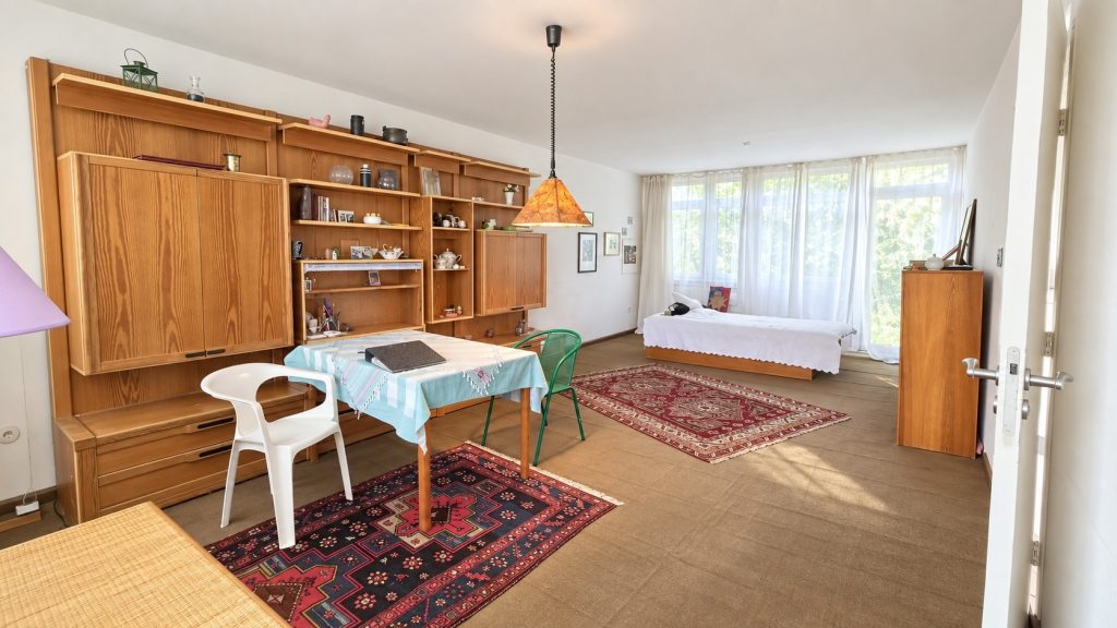 Immobilienangebot - Neunkirchen-Seelscheid - Haus - Aus Alt mach Neu - Doppelhaushälfte mit viel Gestaltungspotenzial für Handwerker