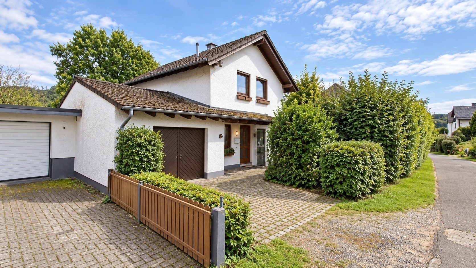 Immobilienangebot - Windeck - Haus - Familienidylle mit Wintergarten, Kamin & zusätzlichem Gartengrundstück