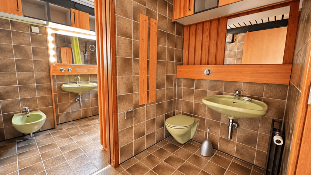 Immobilienangebot - Neunkirchen-Seelscheid - Haus - Großzügiges Familienhaus mit Kamin, traumhaftem Garten und guter Anbindung