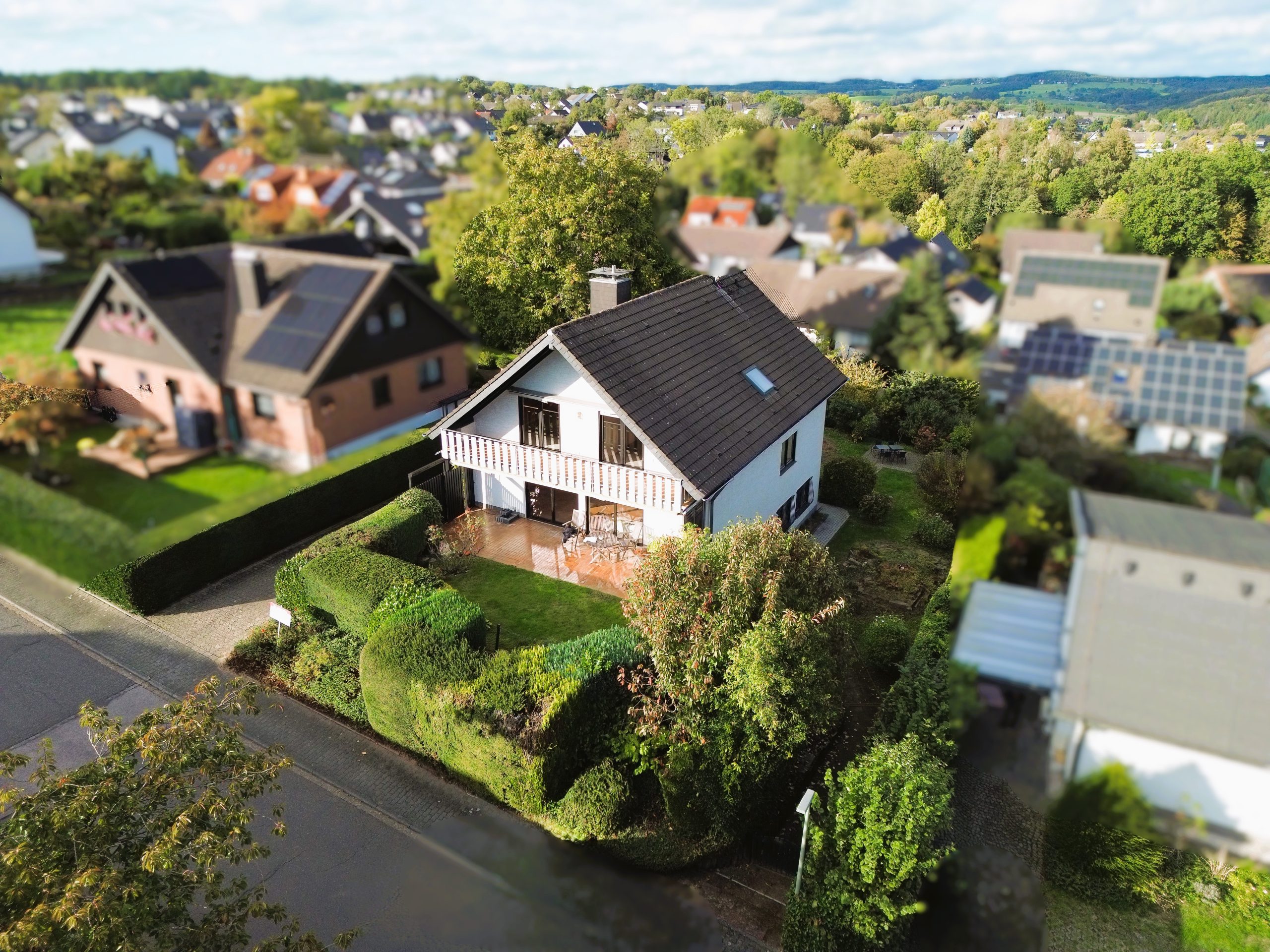 Immobilienangebot - Much - Haus - Viel Platz für die ganze Familie – großzügiges Einfamilienhaus mit Einliegerwohnung & Sauna