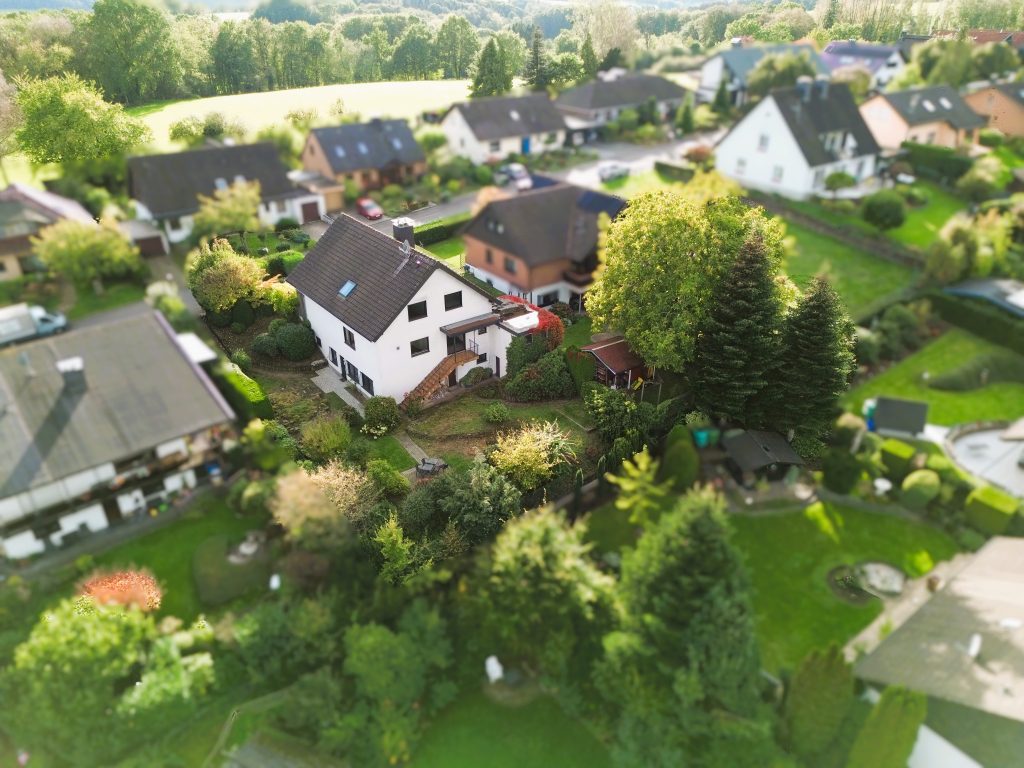 Immobilienangebot - Much - Haus - Viel Platz für die ganze Familie – großzügiges Einfamilienhaus mit Einliegerwohnung & Sauna