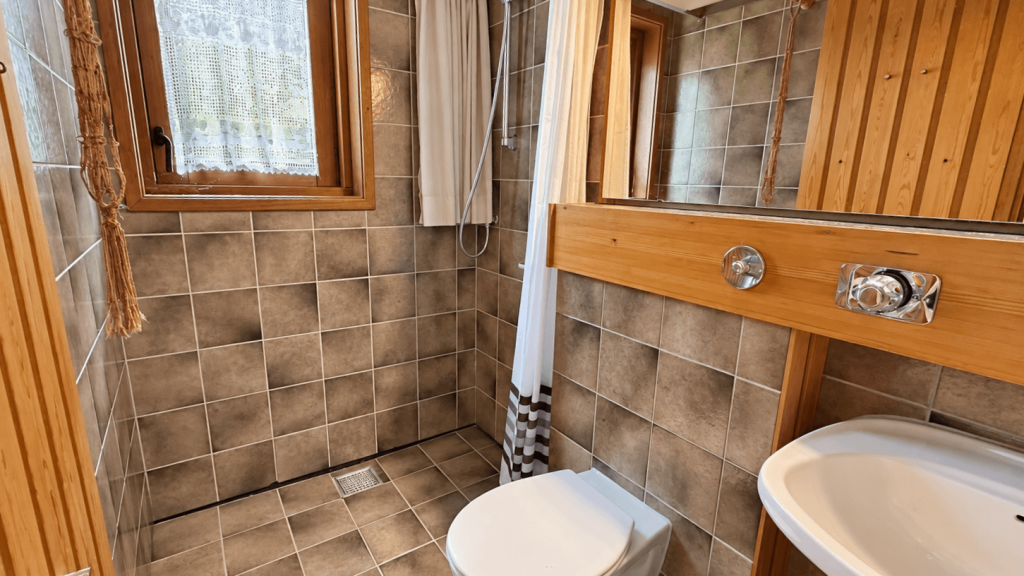 Immobilienangebot - Neunkirchen-Seelscheid - Haus - Großzügiges Familienhaus mit Kamin, traumhaftem Garten und guter Anbindung
