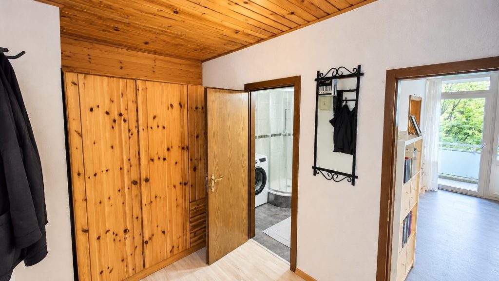 Immobilienangebot - Sankt Augustin - Wohnung - Geräumige 1 Zimmer Wohnung –> ideal zur Eigennutzung oder als Kapitalanlage