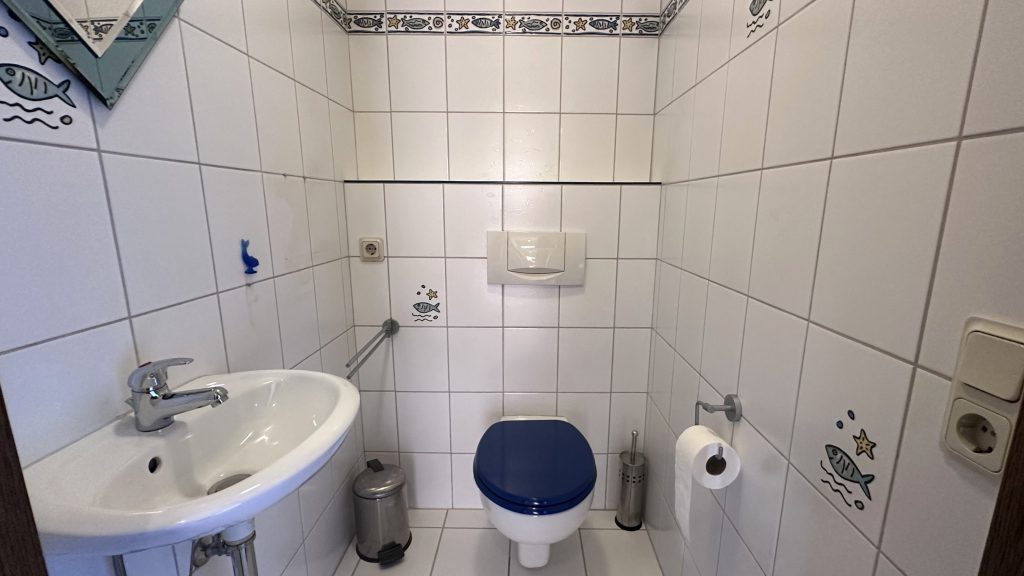 Immobilienangebot - Neunkirchen-Seelscheid - Haus - Ruhige, idyllische Lage am Ortsrand – freistehender Bungalow auf großem Grundstück