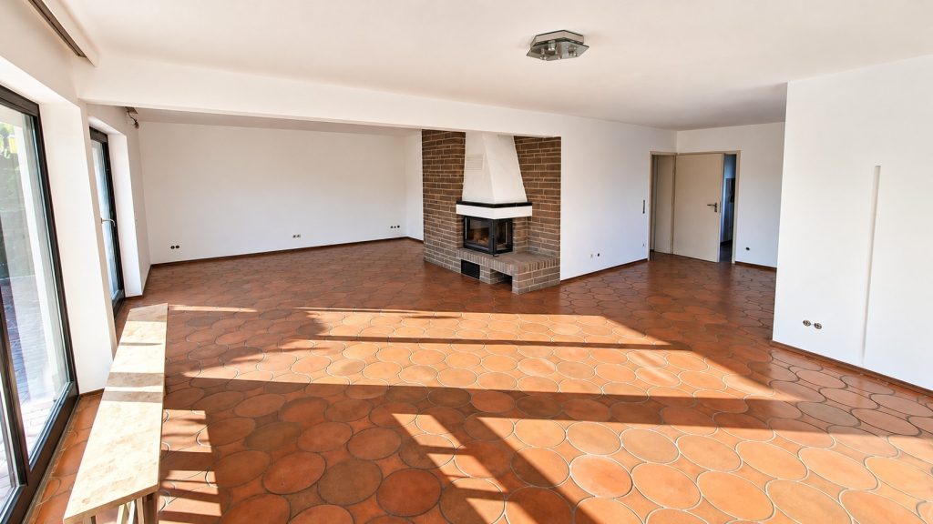 Immobilienangebot - Much - Haus - Viel Platz für die ganze Familie – großzügiges Einfamilienhaus mit Einliegerwohnung & Sauna