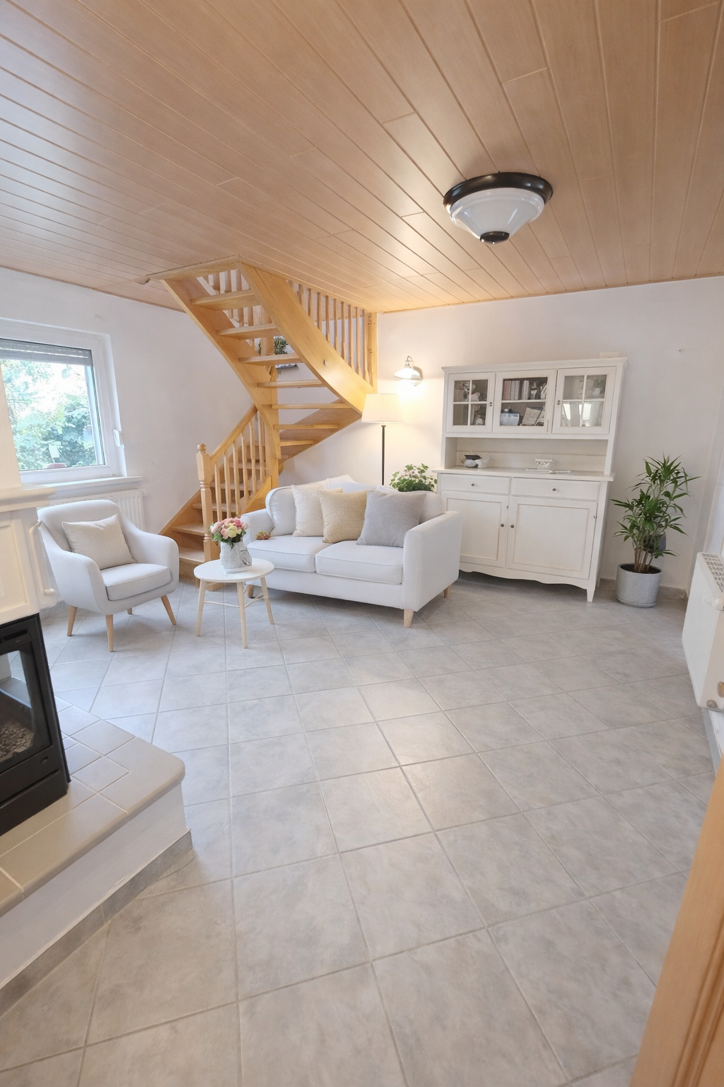 Immobilienangebot - Alt Ruppin - Alle - Alte Bäume, viel Grün und außergewöhnlich viel Platz – Ein Zuhause zum Ankommen