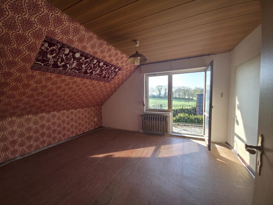 Immobilienangebot - Karwe - Alle - Zwischen Natur und Kreativität: EFH mit Atelier/Werkstatt und Bootssteg