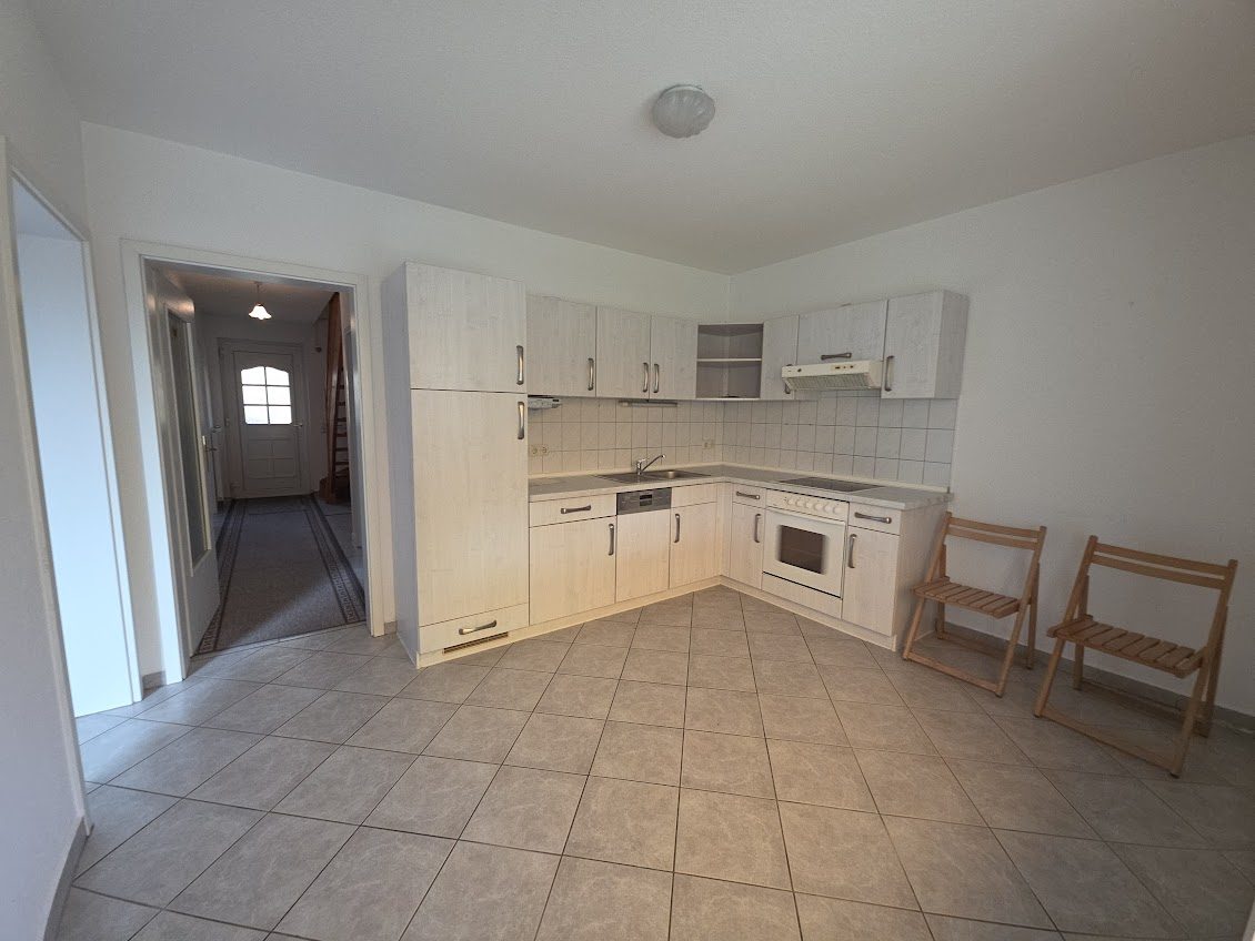 Immobilienangebot - Alt Ruppin - Alle - Direkt am Rhin: Haus im Altstadtkern mit Gäste-Bungalow und privater Uferfront