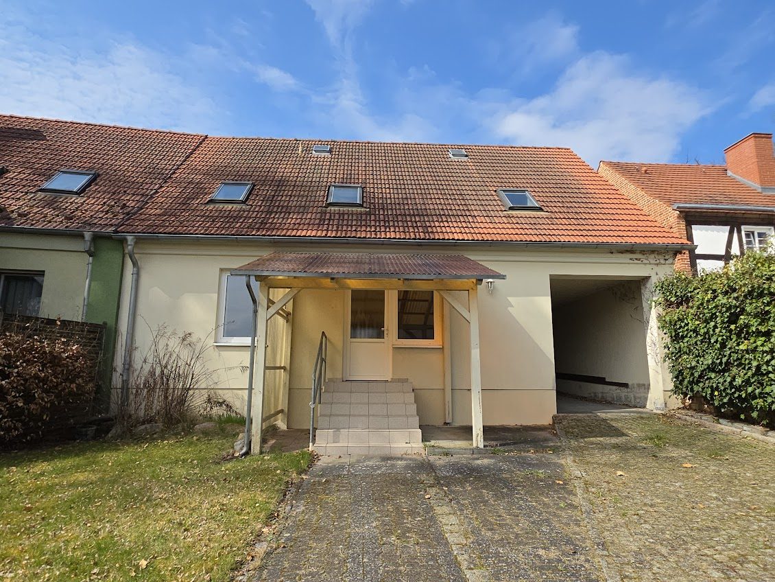 Immobilienangebot - Alt Ruppin - Alle - Ein besonderer Platz am Rhin: Haus, Datsche und eigener Wasserzugang