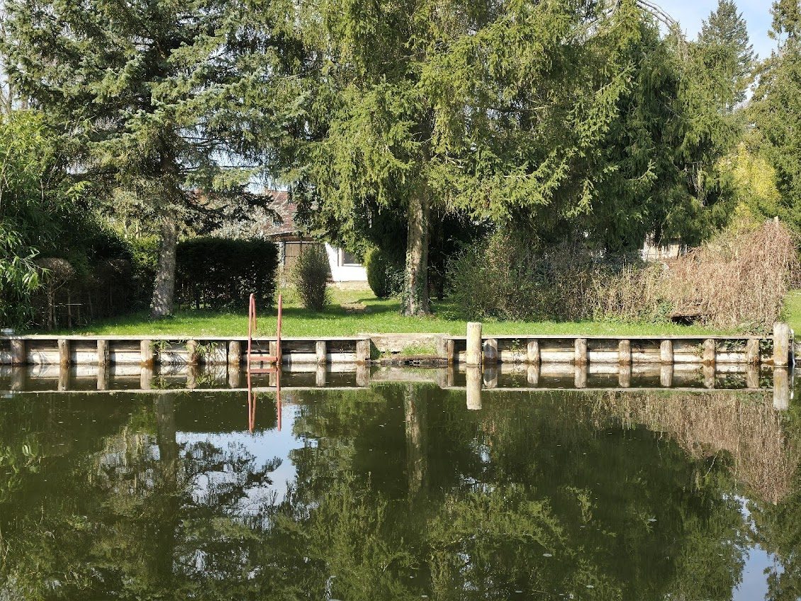 Immobilienangebot - Alt Ruppin - Alle - Ein besonderer Platz am Rhin: Haus, Datsche und eigener Wasserzugang