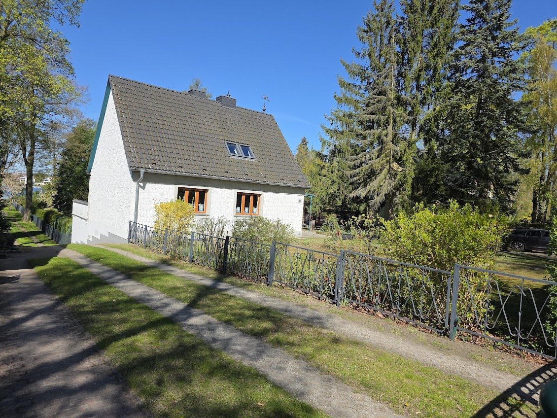 Immobilienangebot - Neuruppin - Alle - Seegrundstück mit eigenem Steg in 1A Lage