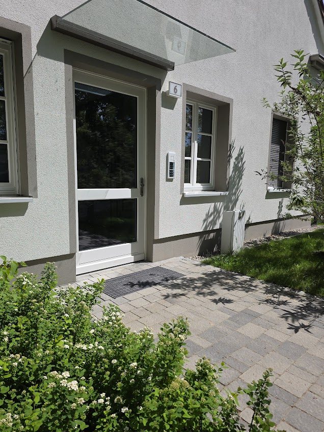 Immobilienangebot - Wustrau - Alle - Stylische Terrassenwohnung mit Garten direkt am Yachthafen