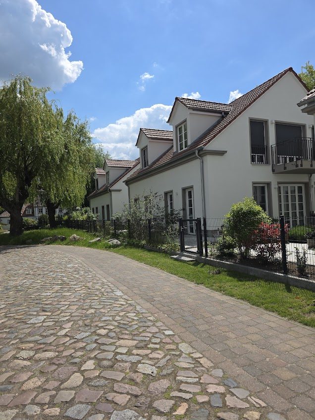 Immobilienangebot - Wustrau - Alle - Stylische Terrassenwohnung mit Garten direkt am Yachthafen