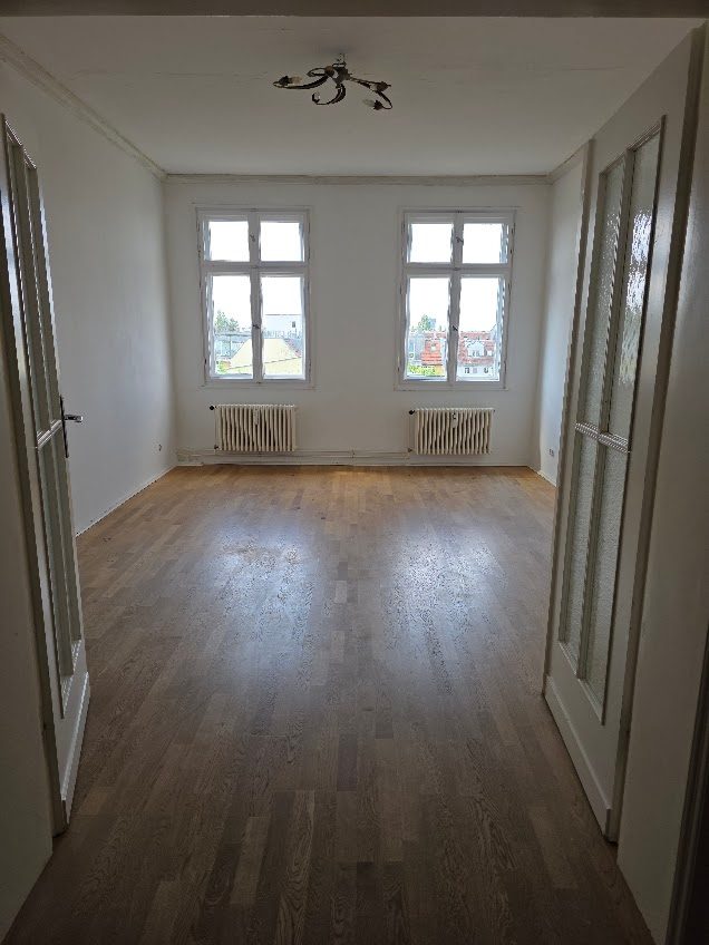Immobilienangebot - Berlin - Alle - Über den Dächern Berlins – Stilvoll wohnen in einem architektonischen Wahrzeichen