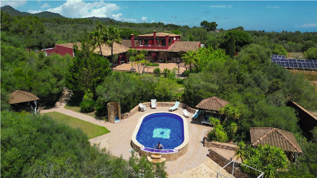 Immobilienangebot - Mallorca (Portocolom) - Alle - Exklusive Finca mit Gastronomielizenz – Raum für Visionen und außergewöhnliche Nutzungskonzepte