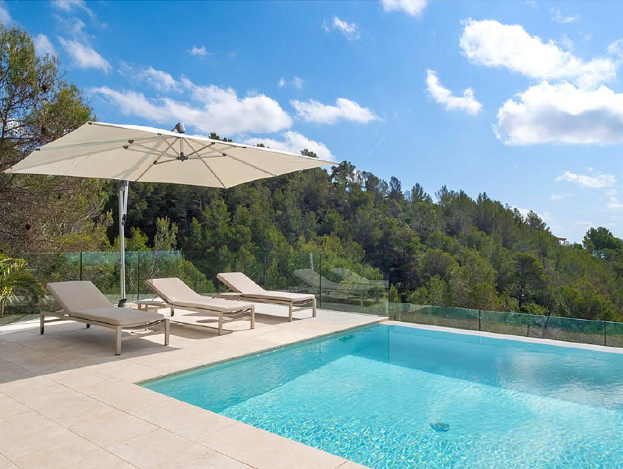 Immobilienangebot - Mallorca (Son Vida)  - Alle - Exklusive Neubauvilla mit Gästeapartment, Wellnessbereich und Meerblick in Son Vida