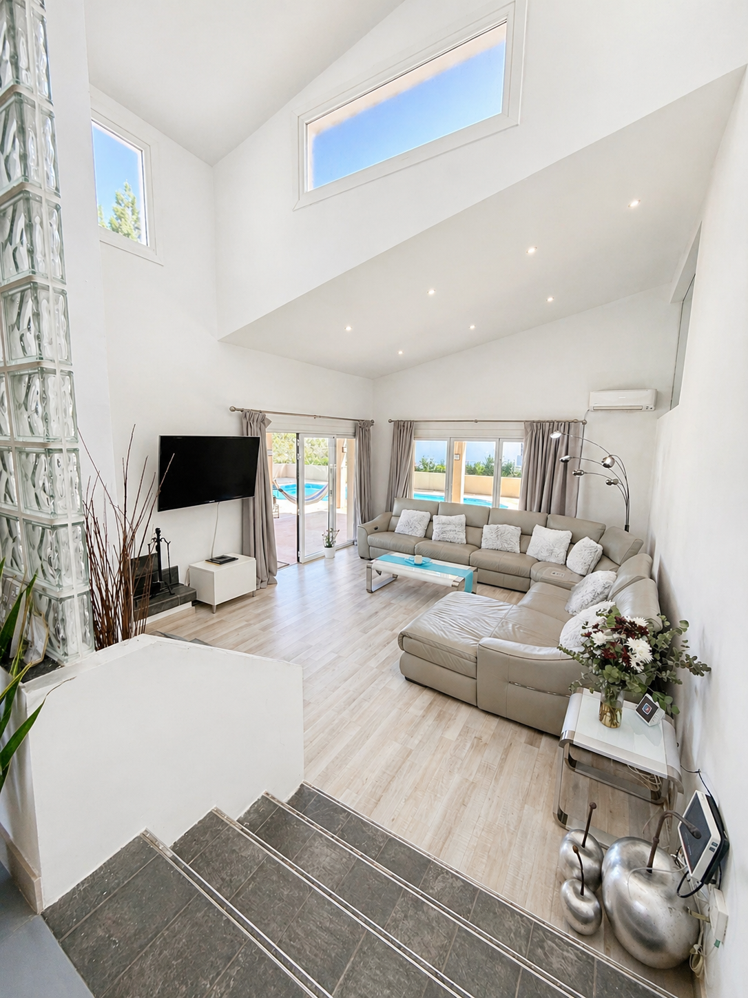 Immobilienangebot - Mallorca (Sol de Mallorca) - Alle - Freistehende Villa mit Erweiterungspotenzial in Sol de Mallorca – ruhige Lage nahe traumhafter Buchten