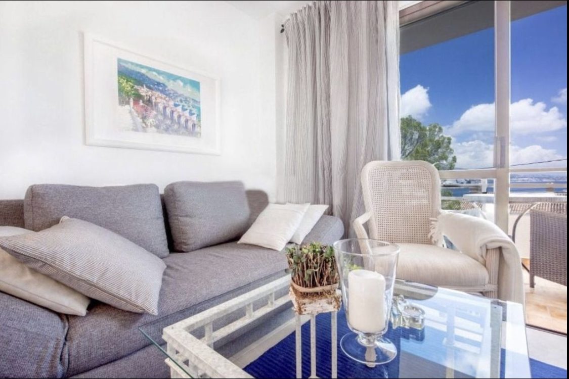 Immobilienangebot - Mallorca (Cala Vinyes) - Alle - Komfortable Meerblick-Wohnung mit großer Terrasse in begehrter Lage von Cala Vinyes        zur Miete