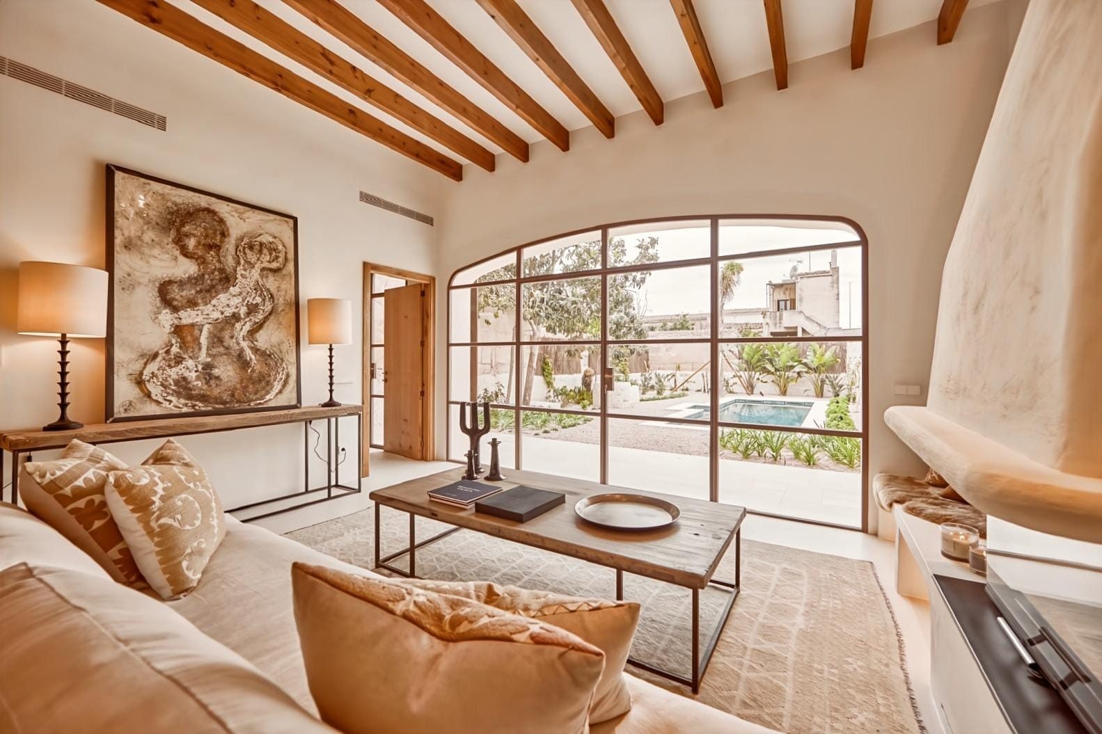 Immobilienangebot - Mallorca (Felanitx) - Alle - Exklusives Stadthaus mit Pool und privatem Oasis-Garten im Herzen von Felanitx