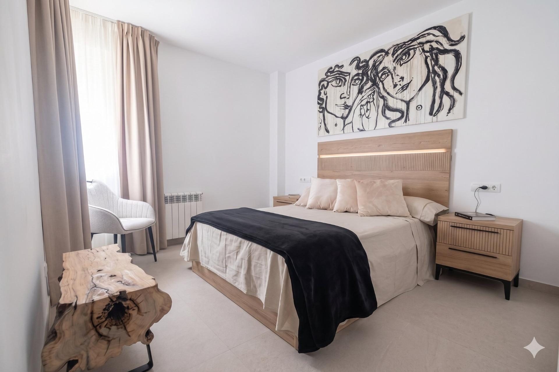 Immobilienangebot - Mallorca (Palma) - Alle - Vollständig renoviertes Penthouse mit außergewöhnlich großer privater Dachterrasse, Parkplatz und modernem Wohnkomfort im Herzen von Palma