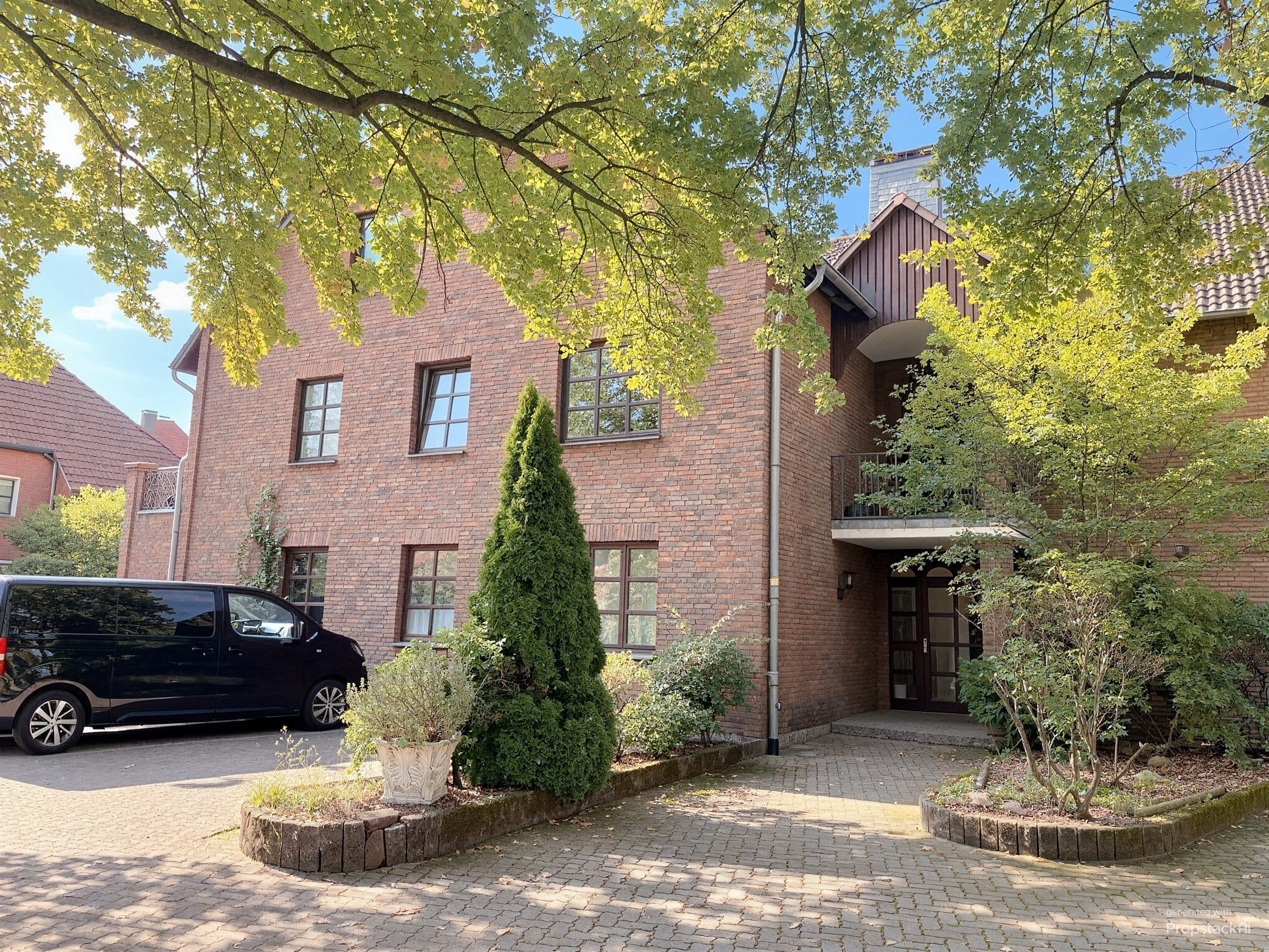 Immobilienangebot - Hannover - Alle - Seltene Gelegenheit in Bothfeld – großzügige 5-Zimmer-Wohnung mit zwei Terrassen in ruhiger Lage