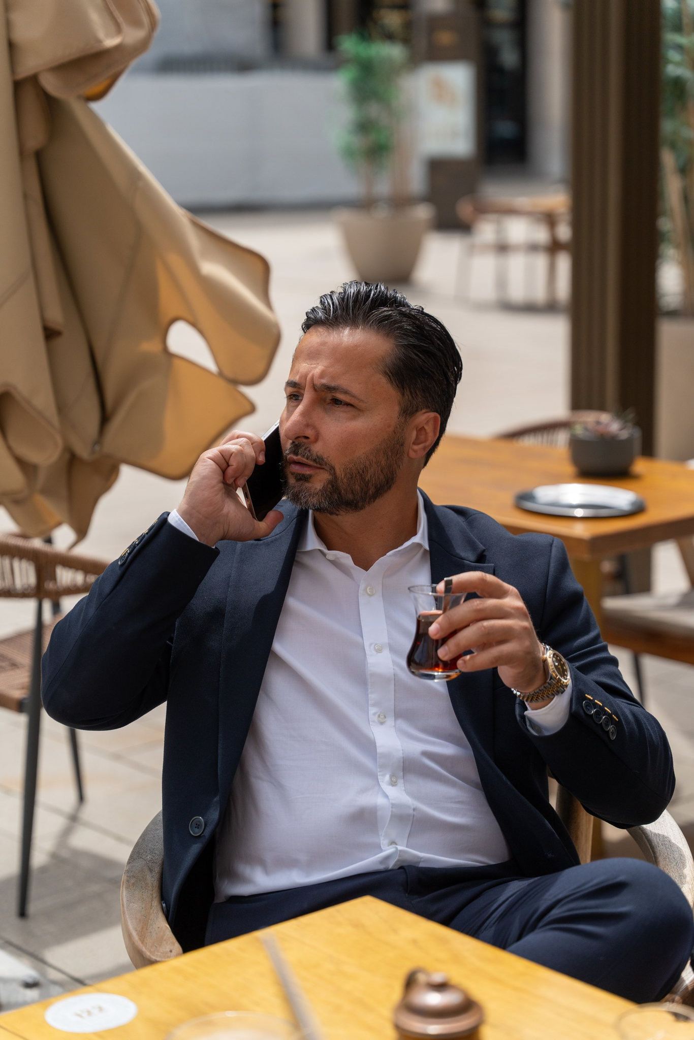Telefonat im homéa-Büro in Köln