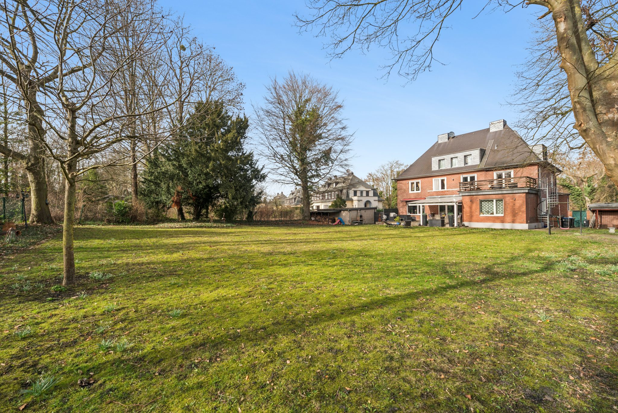 Immobilienangebot - Hürth - Alle - Repräsentative denkmalgeschützte Villa – historisches Direktorenhaus von 1929