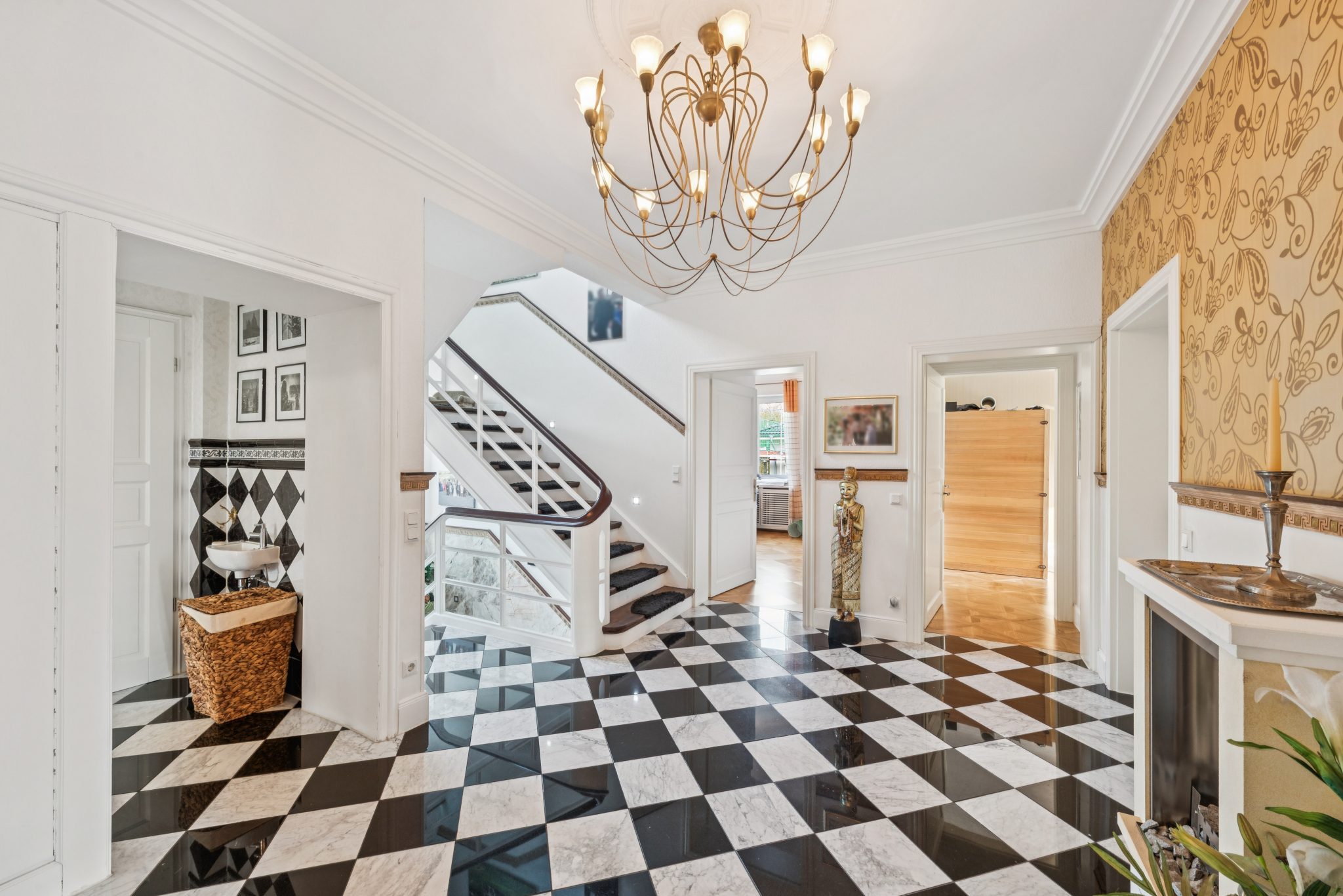 Immobilienangebot - Hürth - Alle - Repräsentative denkmalgeschützte Villa – historisches Direktorenhaus von 1929