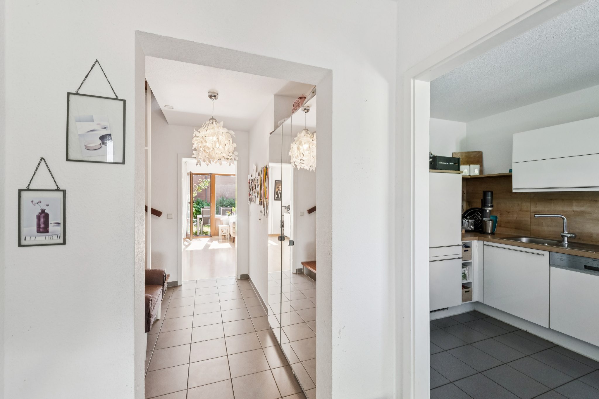 Immobilienangebot - Wesseling - Alle - Junge Doppelhaushälfte in gefragter Lage von Wesseling