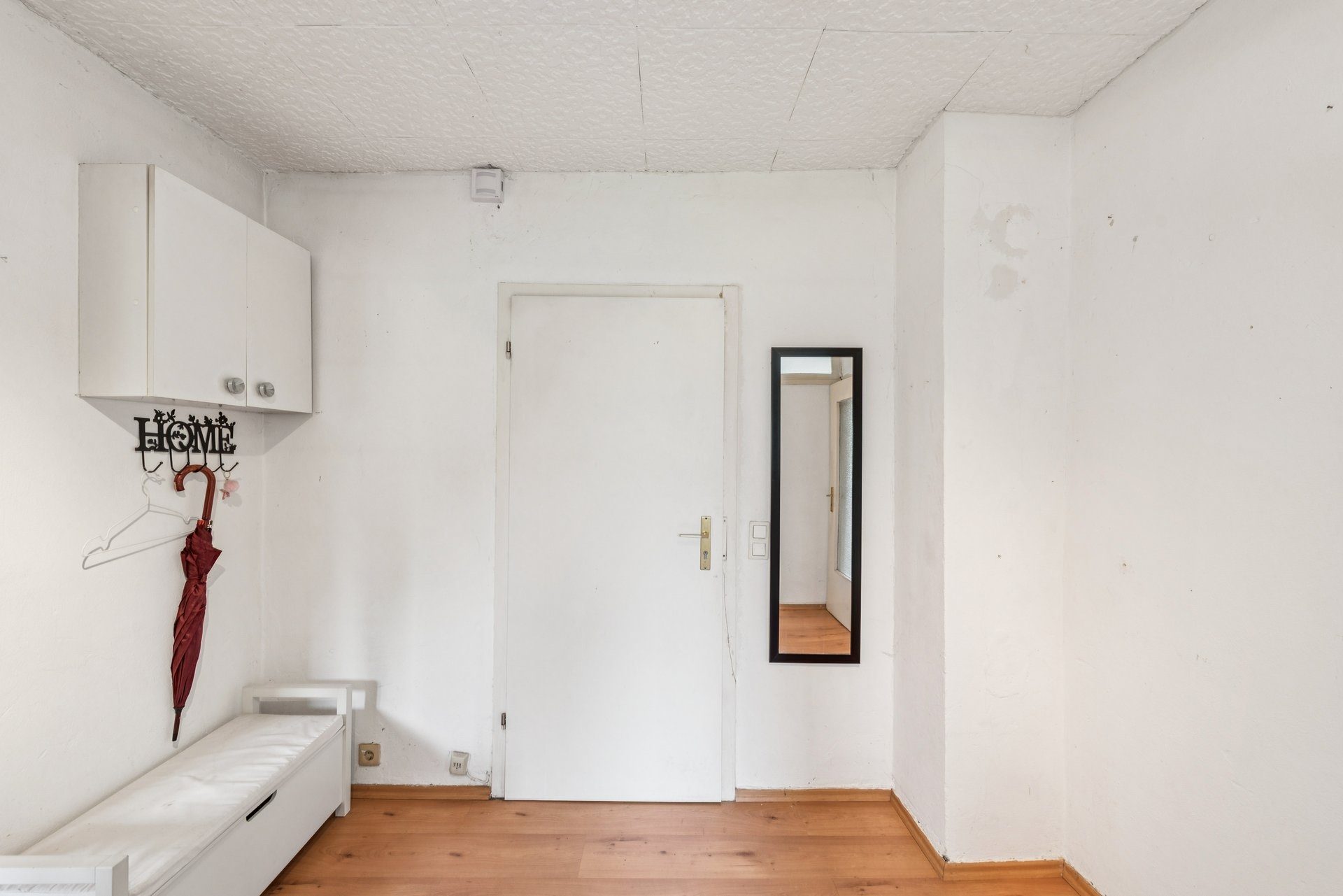 Immobilienangebot - Köln - Alle - Dreifamilienhaus mit Entwicklungspotenzial – leer übergebbar & vielseitig nutzbar
