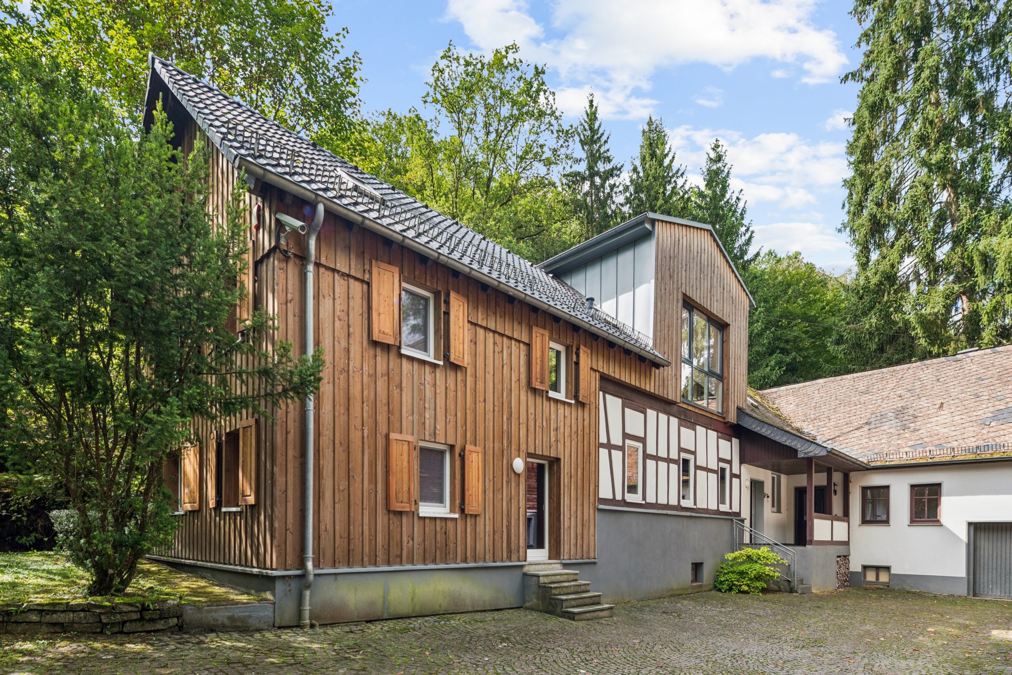 Immobilienangebot - Helmeroth - Alle - Wo Geschichte auf Zukunft trifft – Ihr ganz besonderer Lebensort