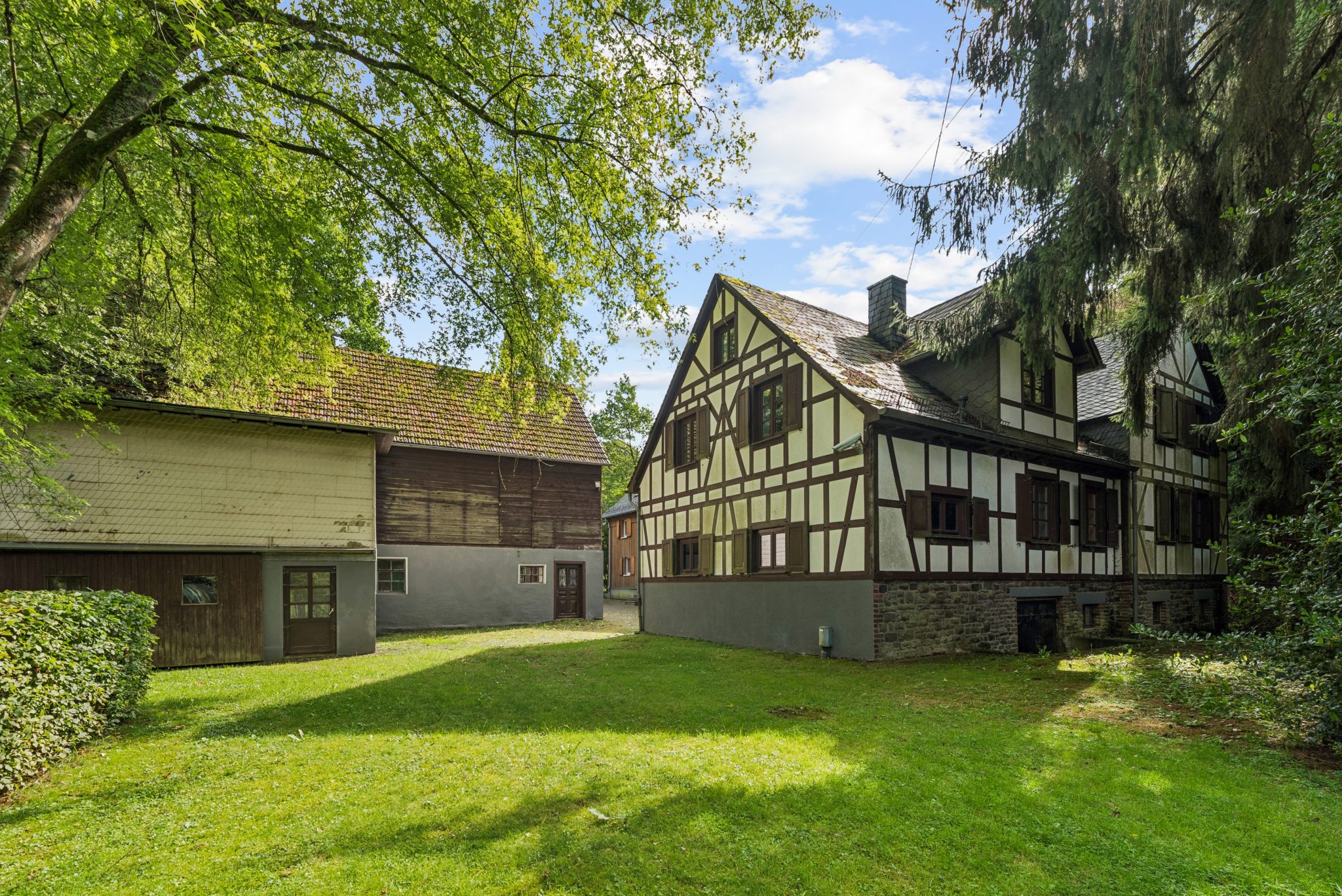 Immobilienangebot - Helmeroth - Alle - Wo Geschichte auf Zukunft trifft – Ihr ganz besonderer Lebensort