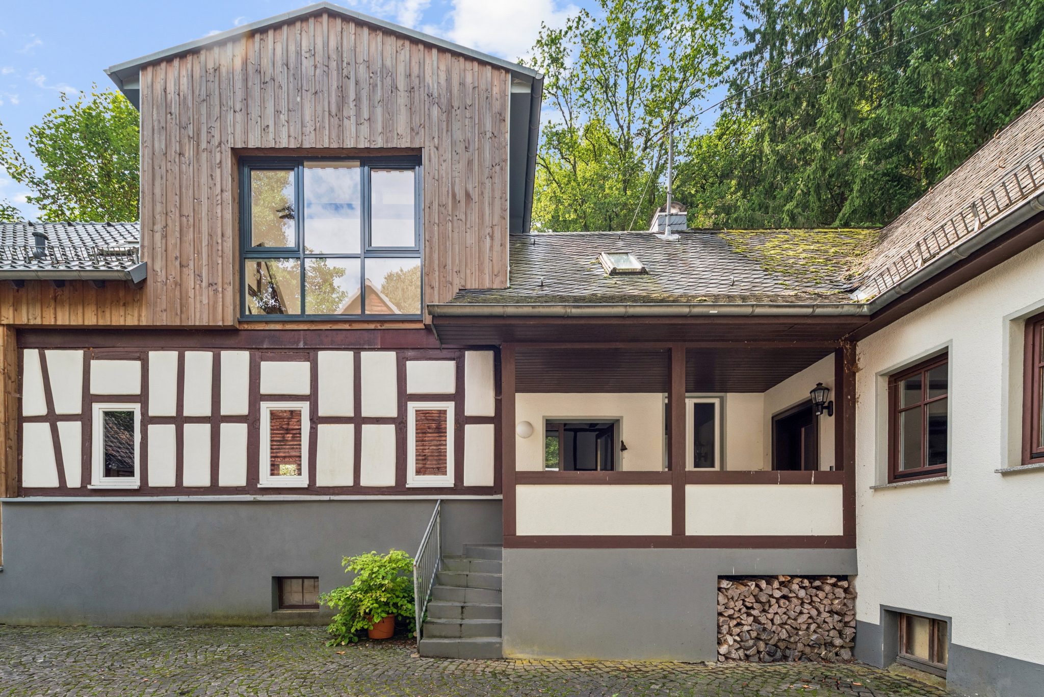 Immobilienangebot - Helmeroth - Alle - Wo Geschichte auf Zukunft trifft – Ihr ganz besonderer Lebensort
