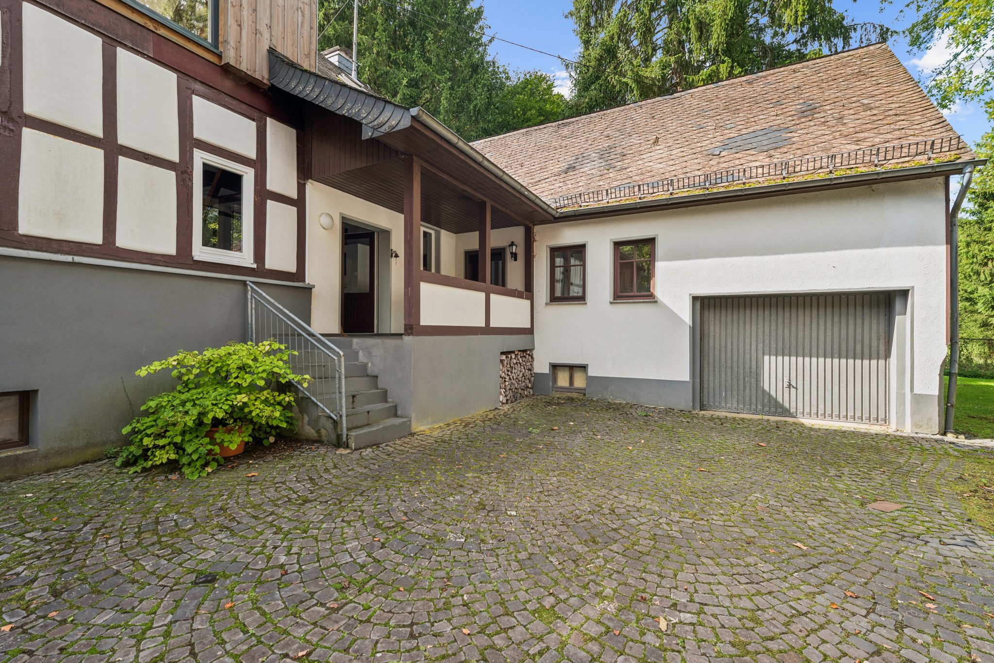 Immobilienangebot - Helmeroth - Alle - Wo Geschichte auf Zukunft trifft – Ihr ganz besonderer Lebensort