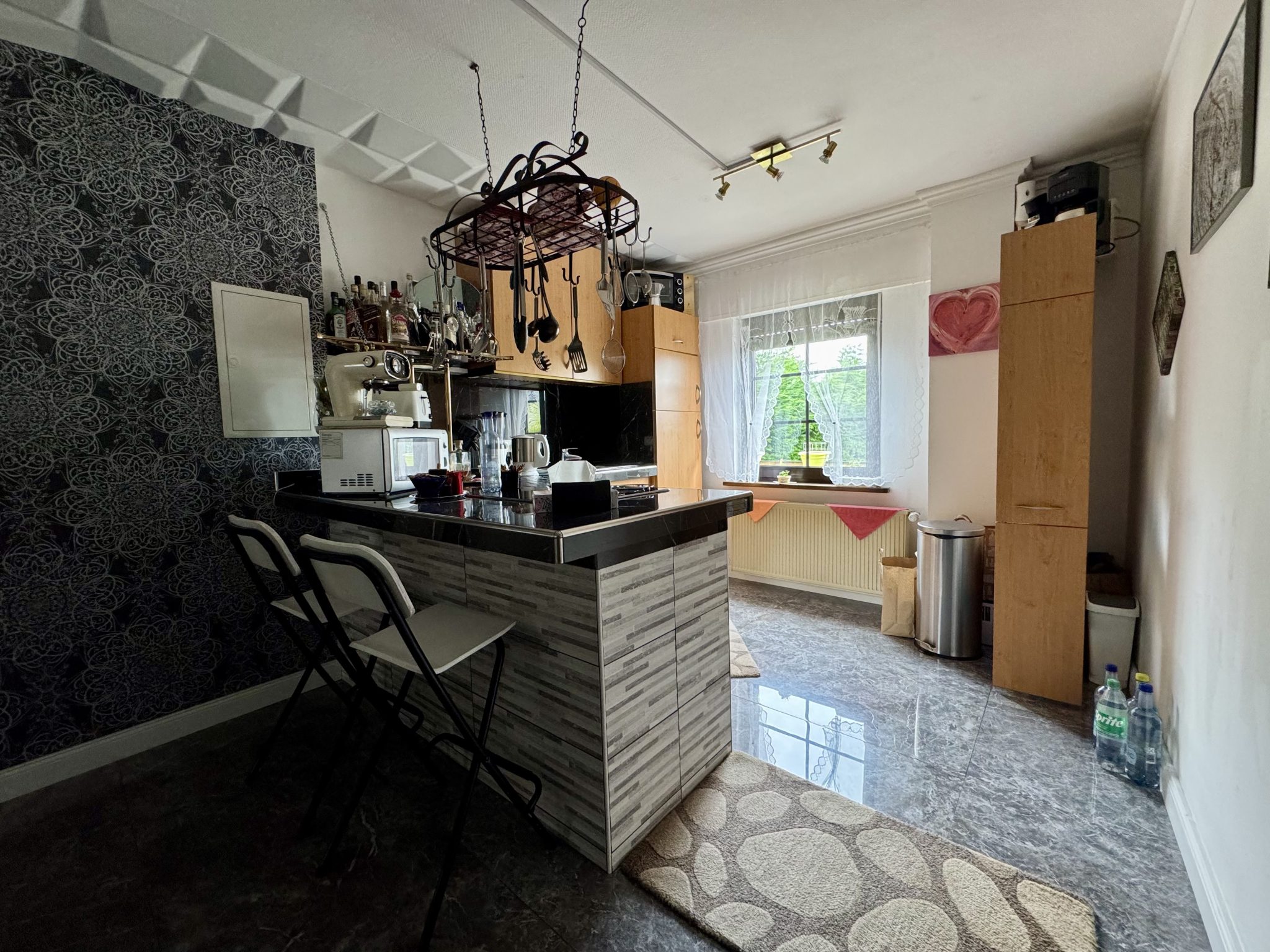 Immobilienangebot - Euskirchen - Alle - Mehrfamilienhaus mit toller Rendite, Zentrale Lage und hohe Mieteinnahme