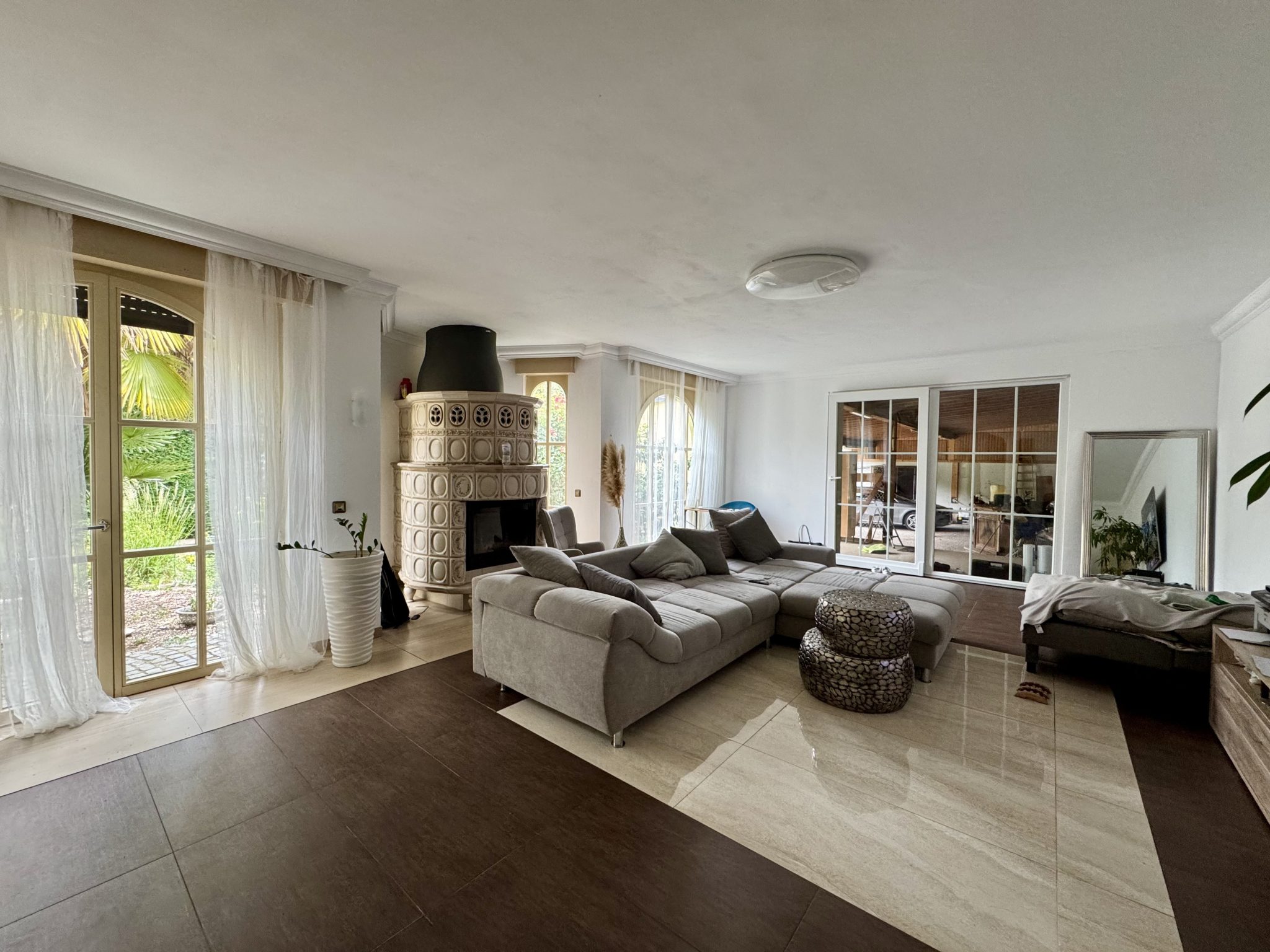 Immobilienangebot - Euskirchen - Alle - Mehrfamilienhaus mit toller Rendite, Zentrale Lage und hohe Mieteinnahme