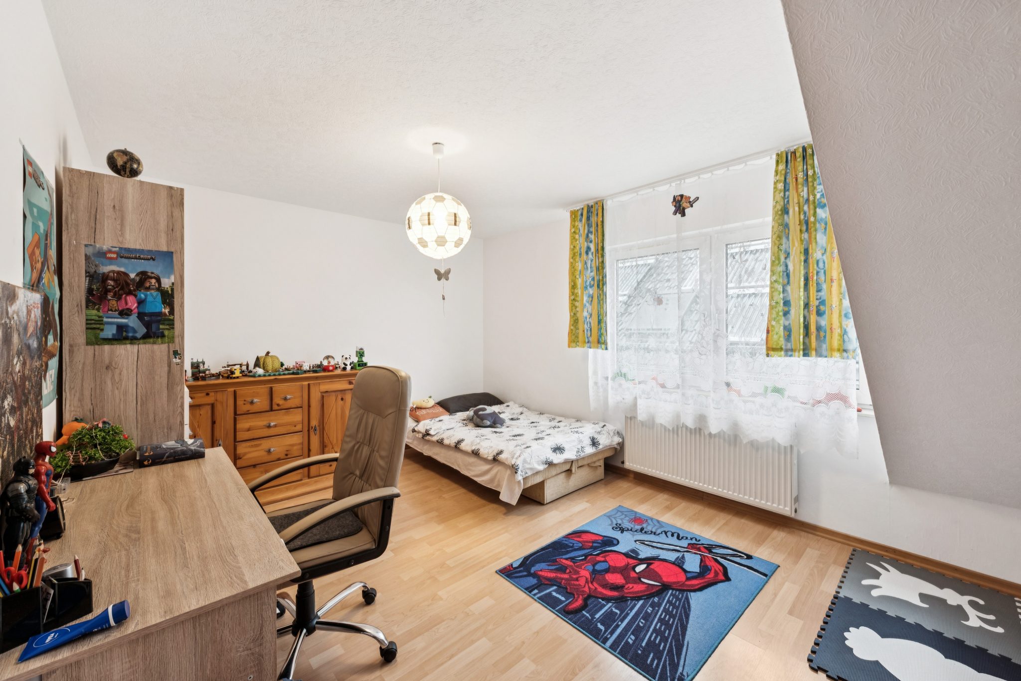 Immobilienangebot - Weilerswist - Alle - Attraktives 5-Familienhaus in Weilerswist-Vernich – voll vermietet, 5,5 % Rendite