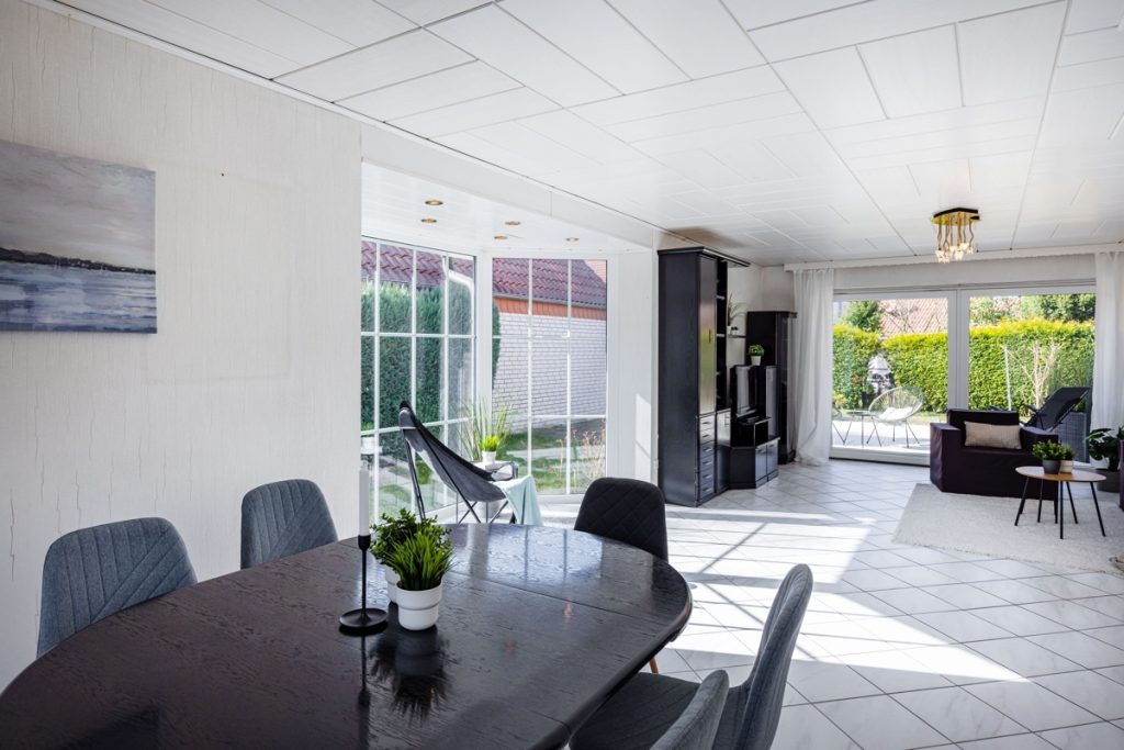 Immobilienangebot - BI-Sennestadt - Alle - Familientraum mit 6 Zimmern!