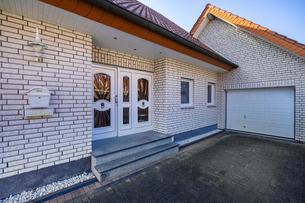Immobilienangebot - BI-Sennestadt - Alle - Familientraum mit 6 Zimmern!