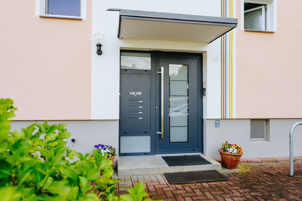 Immobilienangebot - Bielefeld - Alle - Ideal für Kapitalanleger!
Langfristig vermietet & sehr gepflegt