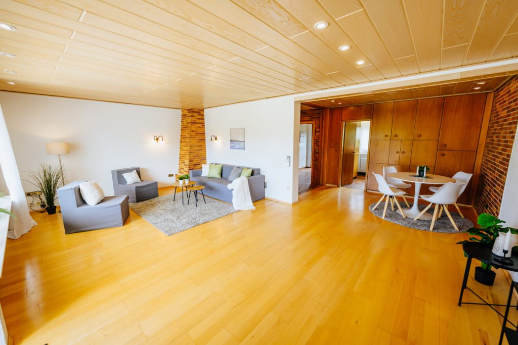 Immobilienangebot - BI-Sennestadt - Alle - Ein Zuhause zum Wachsen - großzügiges Reihenmittelhaus mit Garage