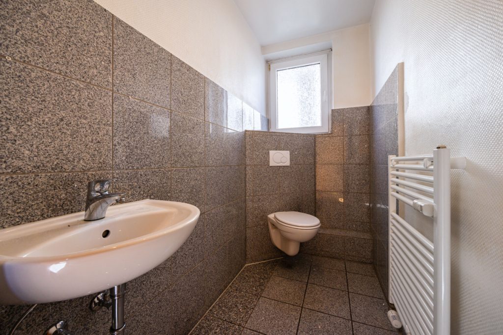 Immobilienangebot - Bielefeld-Gadderbaum - Alle - Einfach klasse - Wohn- und Geschäftshaus in Gadderbaum